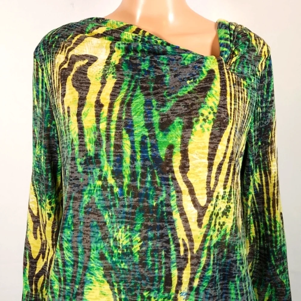 Chaus Blouse Size M